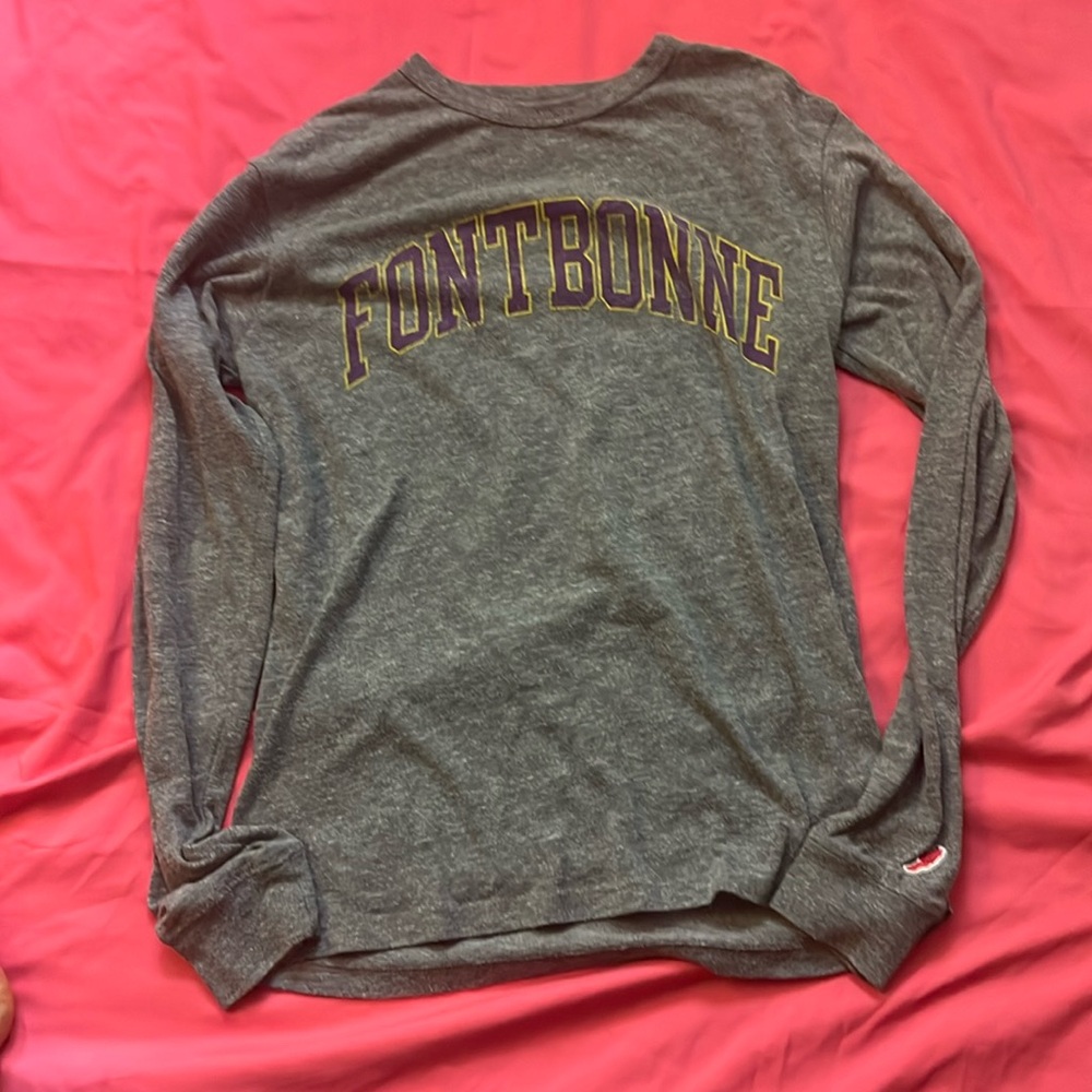Fontbone grey t shirt